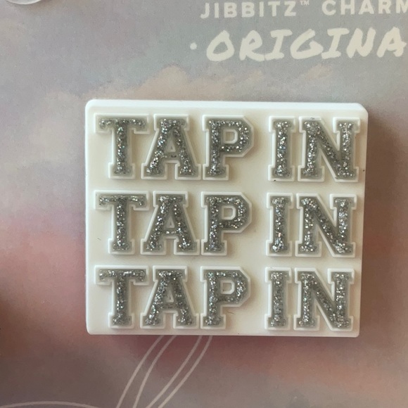 ❄️ SAWEETIE X CROCS CLASSIC JIBBITZ  CHARM BUNDLE ❄️ NWT ❄️ - Picture 8 of 16